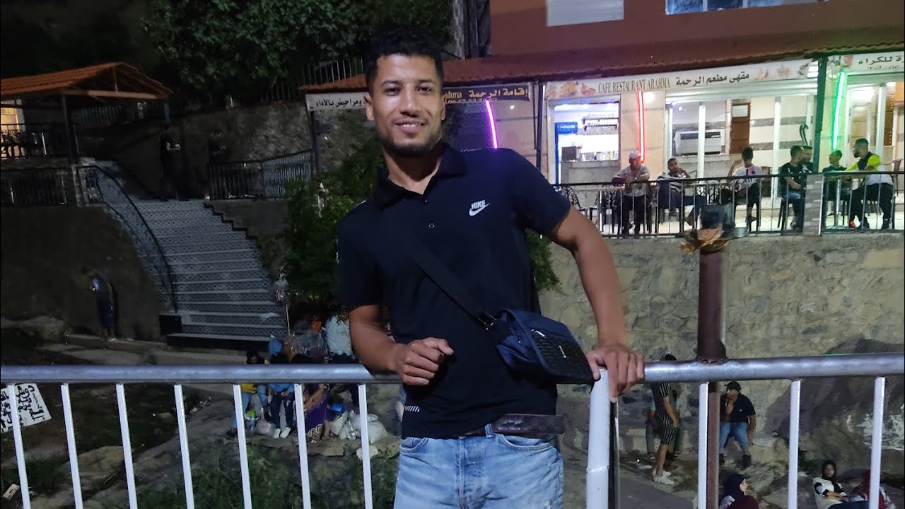 جولة سياحية عين الحمراء ain el hamra