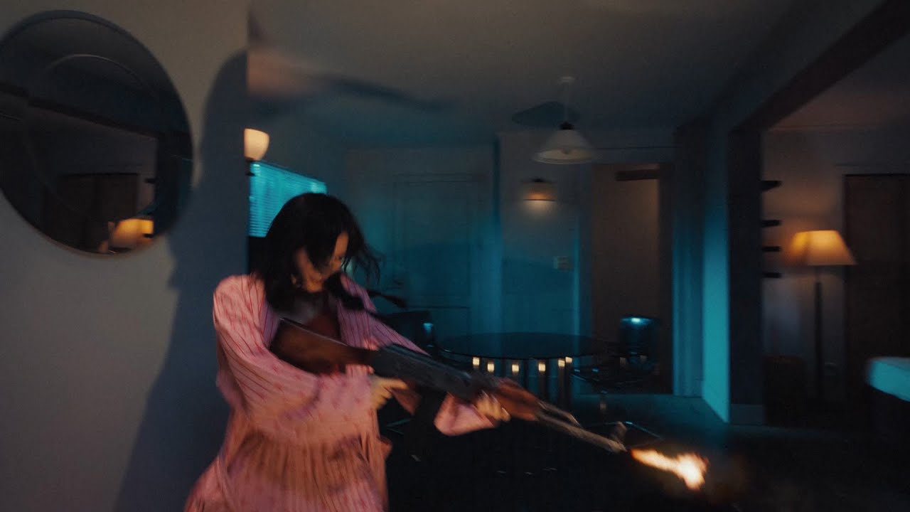 HEYOON - Addicted (Official Music Video)