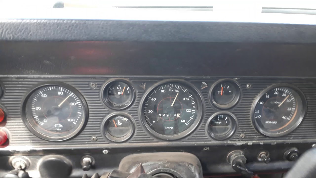 meu F4000 87 tamb&eacute;m corre