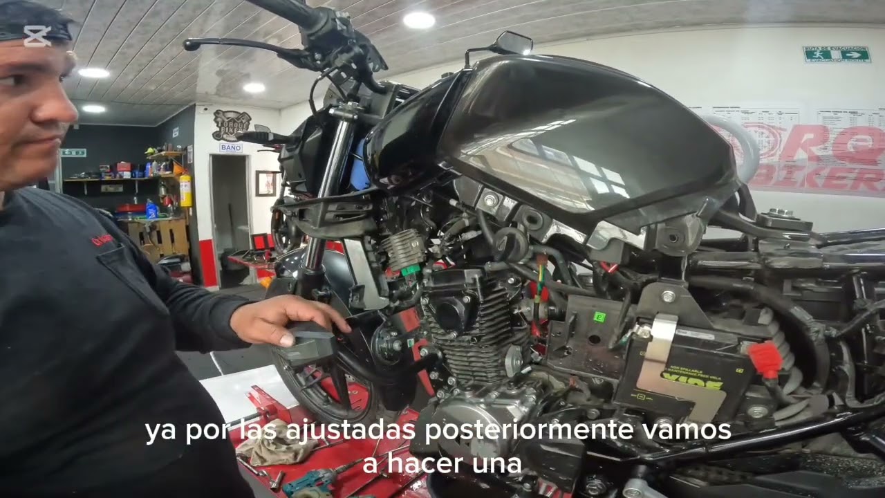 Primera revisión Hunk 125 R 