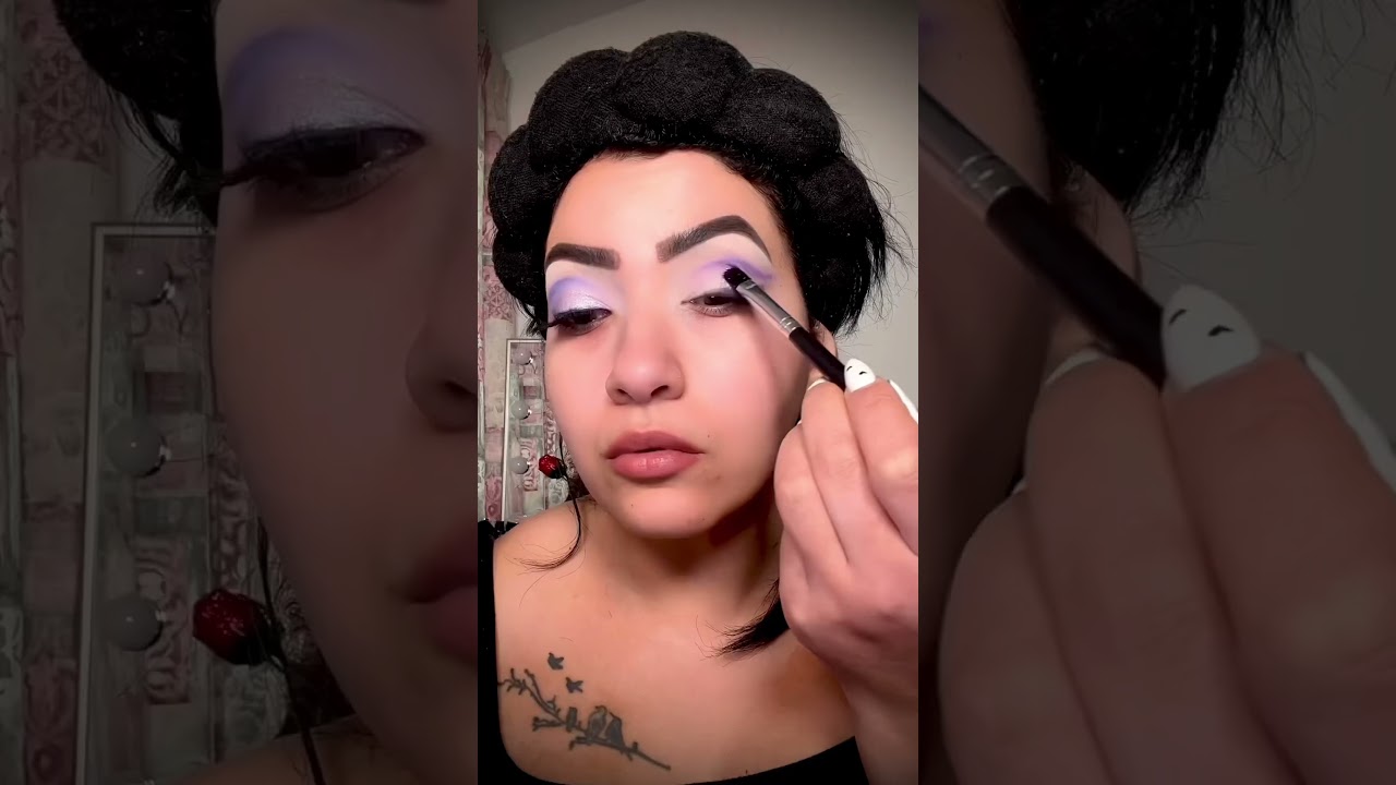 Have you tried this before #cutcreasetutorial #easycutcrease #makeuphackstiktok #makeup_ #مكياج_