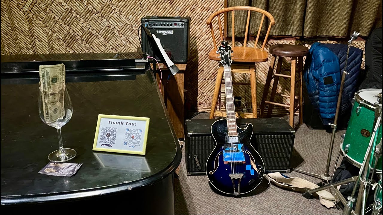 Live! Solo jazz guitar from The Earle, make a request! 11/25/25