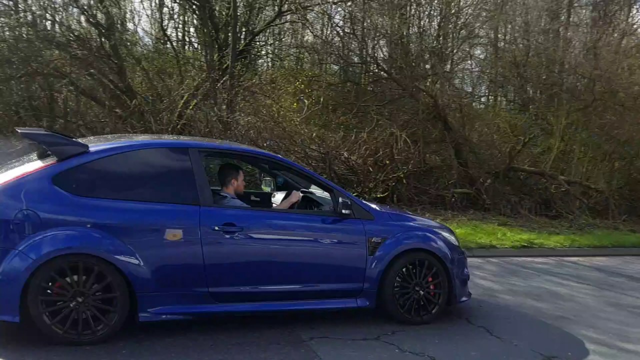 Ford Focus RS MK2 Acceleration!