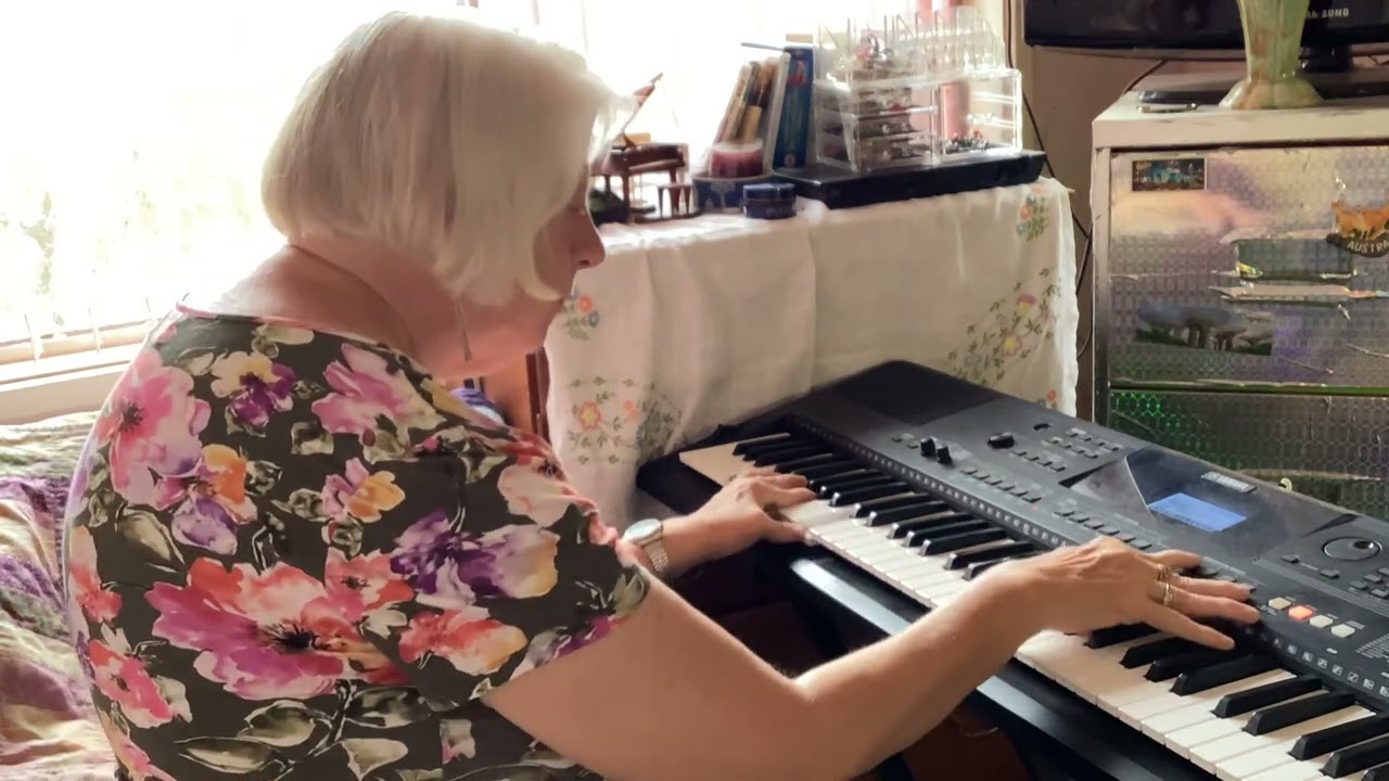 Hallelujah from Shrek movie.  Keyboard cover