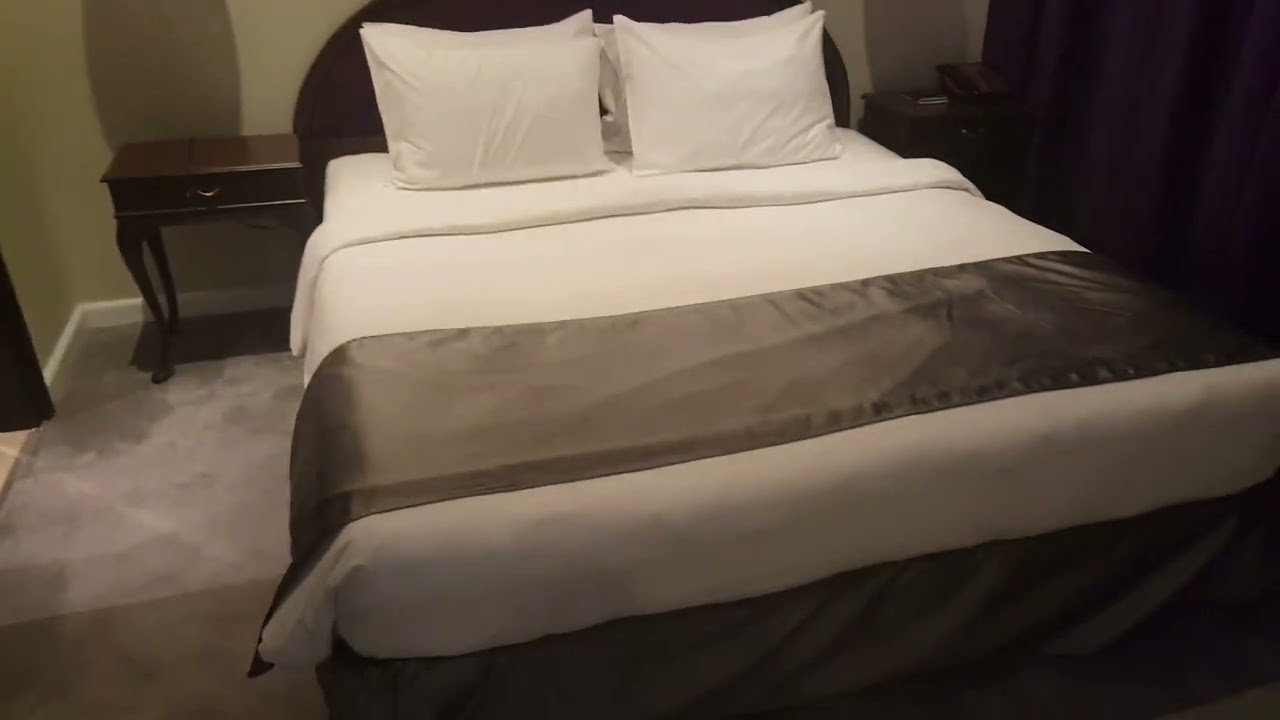Saraya Corniche hotel. Room tour.