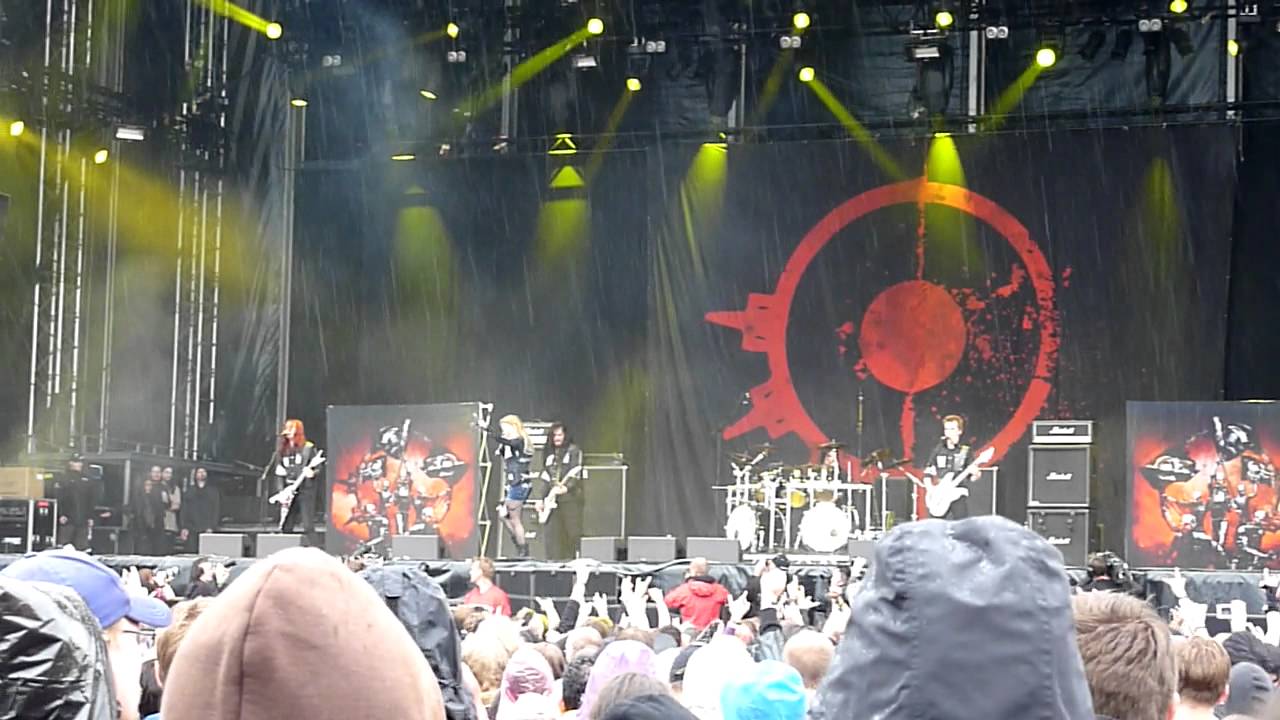 Arch Enemy @ Metaltown 2011