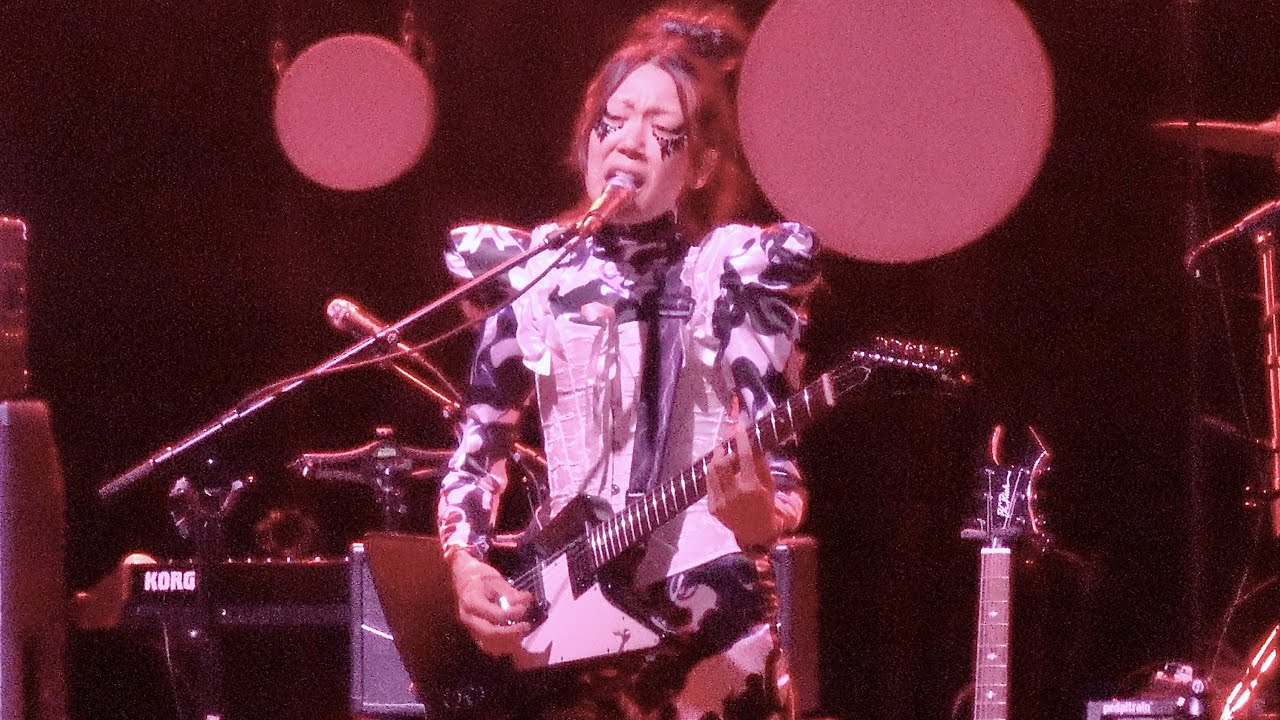 Sasami, The Greatest (new song), live in Berkeley, CA, November 7, 2021 (4K)