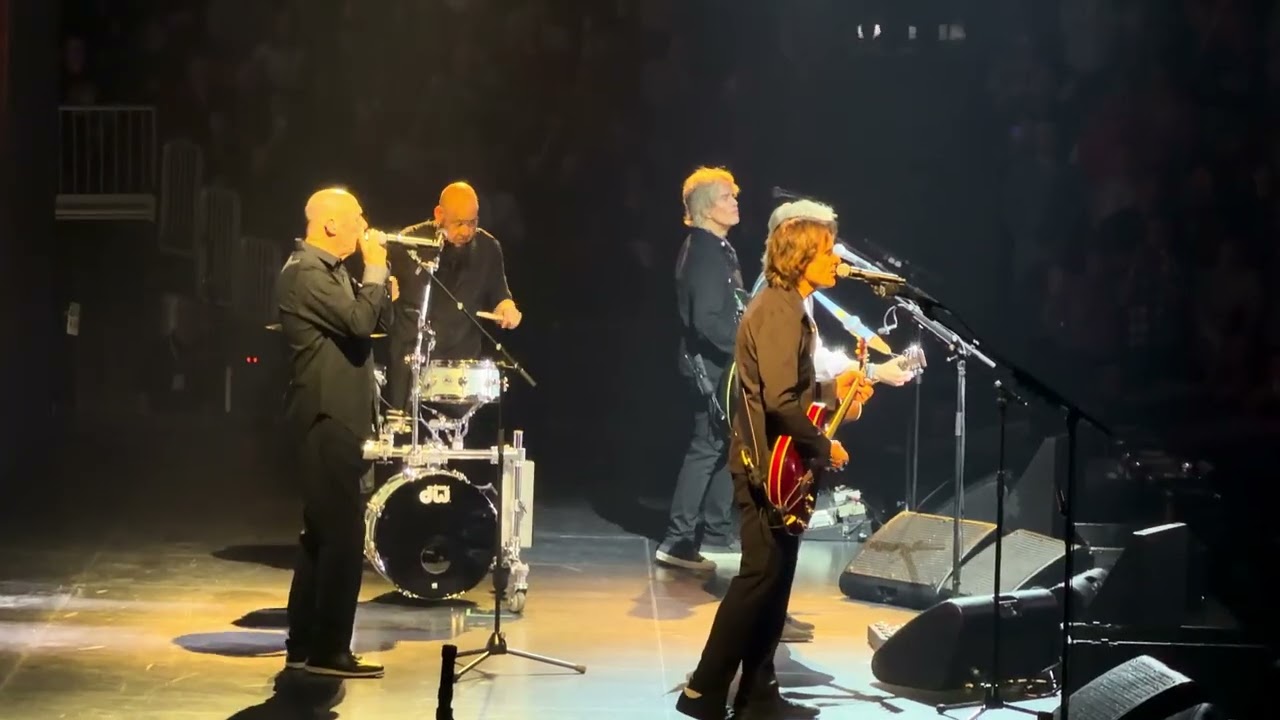 Paul McCartney Chicago Got Back tour Love me do