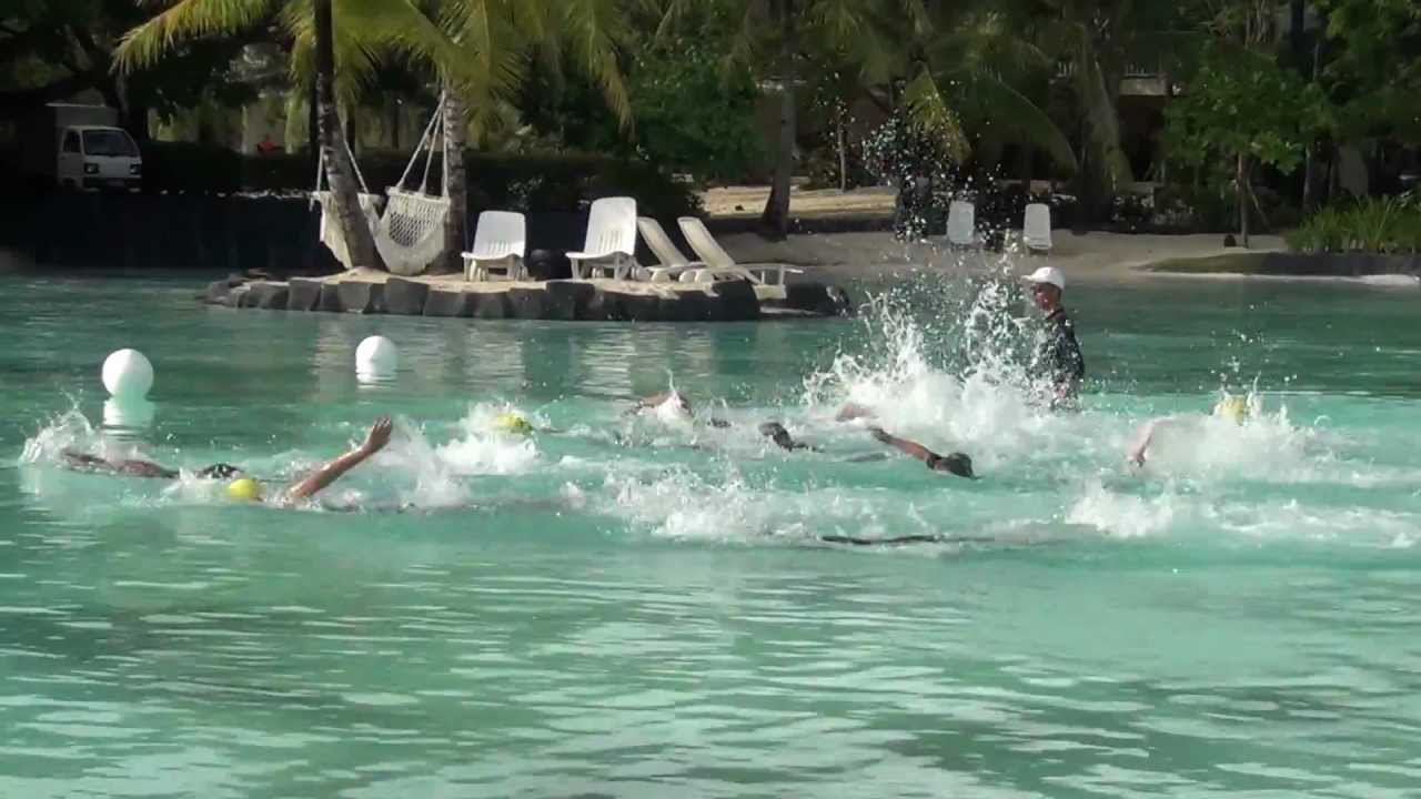 Sony HDR-XR160 test - kids triathlon swim start
