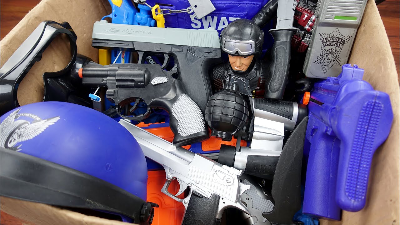 Toy Guns ! Box of Toys Guns !! Police Toys Guns & Equipment Toys - Blue Guns !!