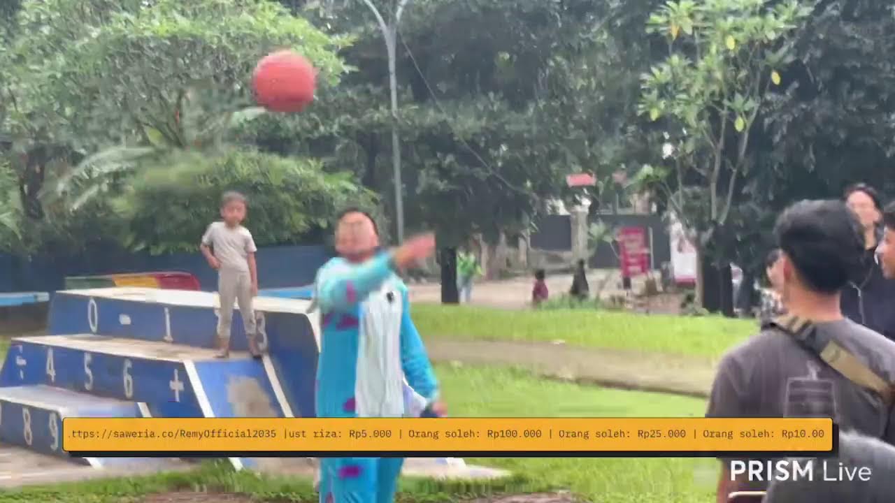 NGABUBURIT SAMBIL MUKBANH
