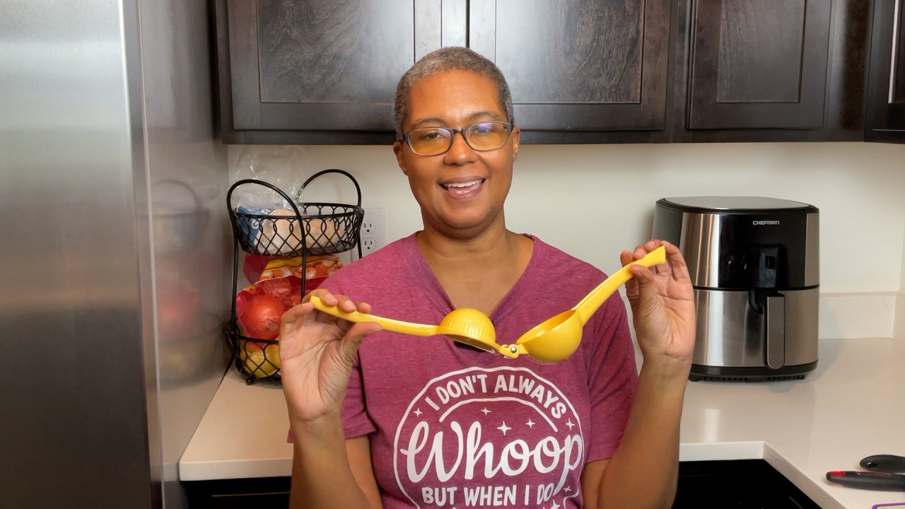 11 Must-Have Kitchen Gadgets for Beginners & Pros!