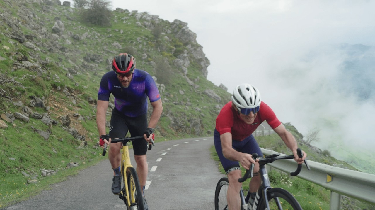 ANGLIRU con SA&Uacute;L CRAVIOTTO | PERICOPUERTOS 2025 Etapa 13 @LaVueltaES