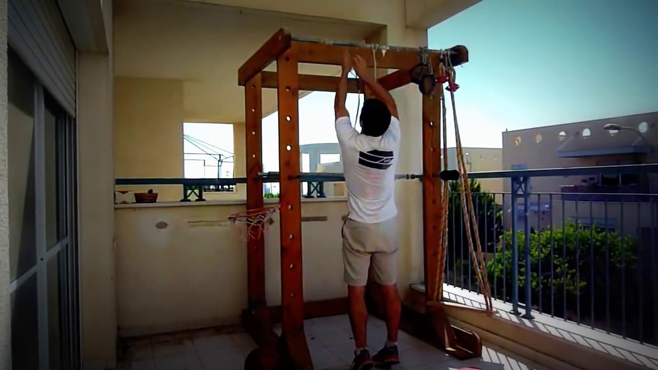 THE BEST HOMEMADE GYM (POWER RACK)