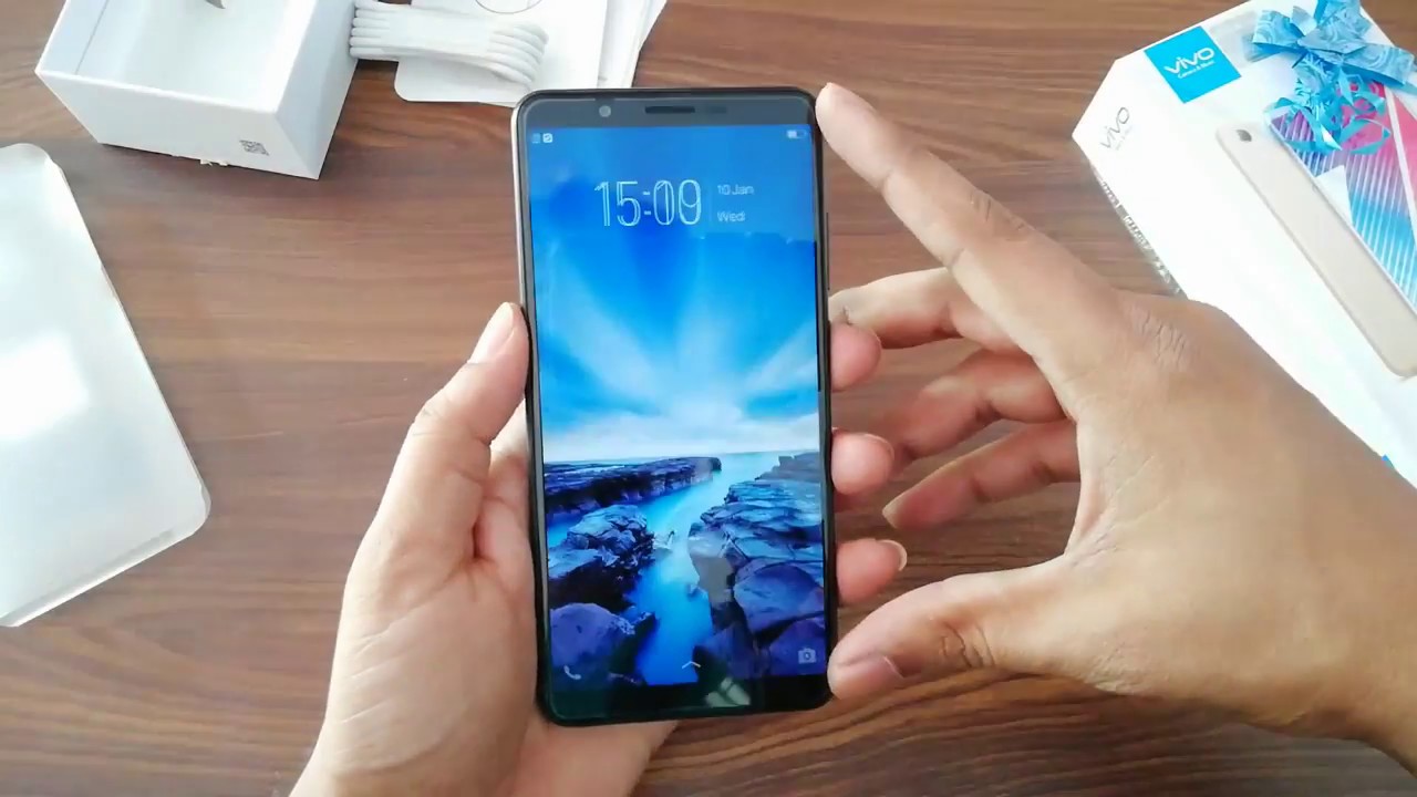 Vivo Y71 Unboxing and Review