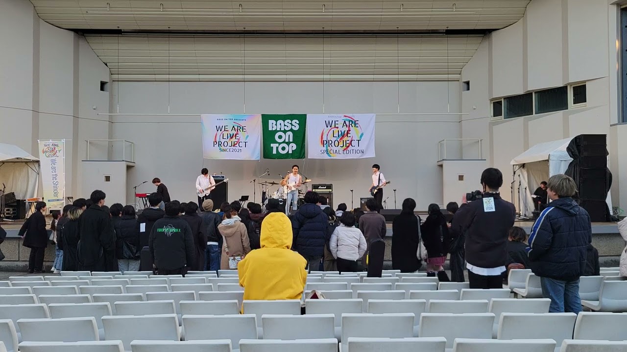 Queenのコピー(ライブエイド完全再現)