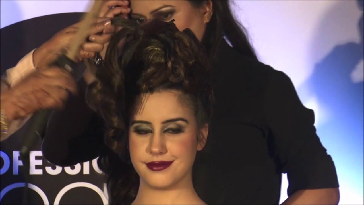 Demo Performance on Hair by Team Alan Truman by Rekha Sharma at Professional Beauty Kolkata 2017