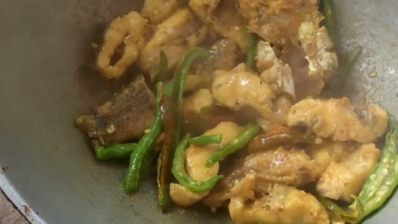 😋শৈল মাছ দিয়ে বুটের শাক রেসিপি#vlogvideo #vairlvidoe #popular #cooking #recipe #100kvews 