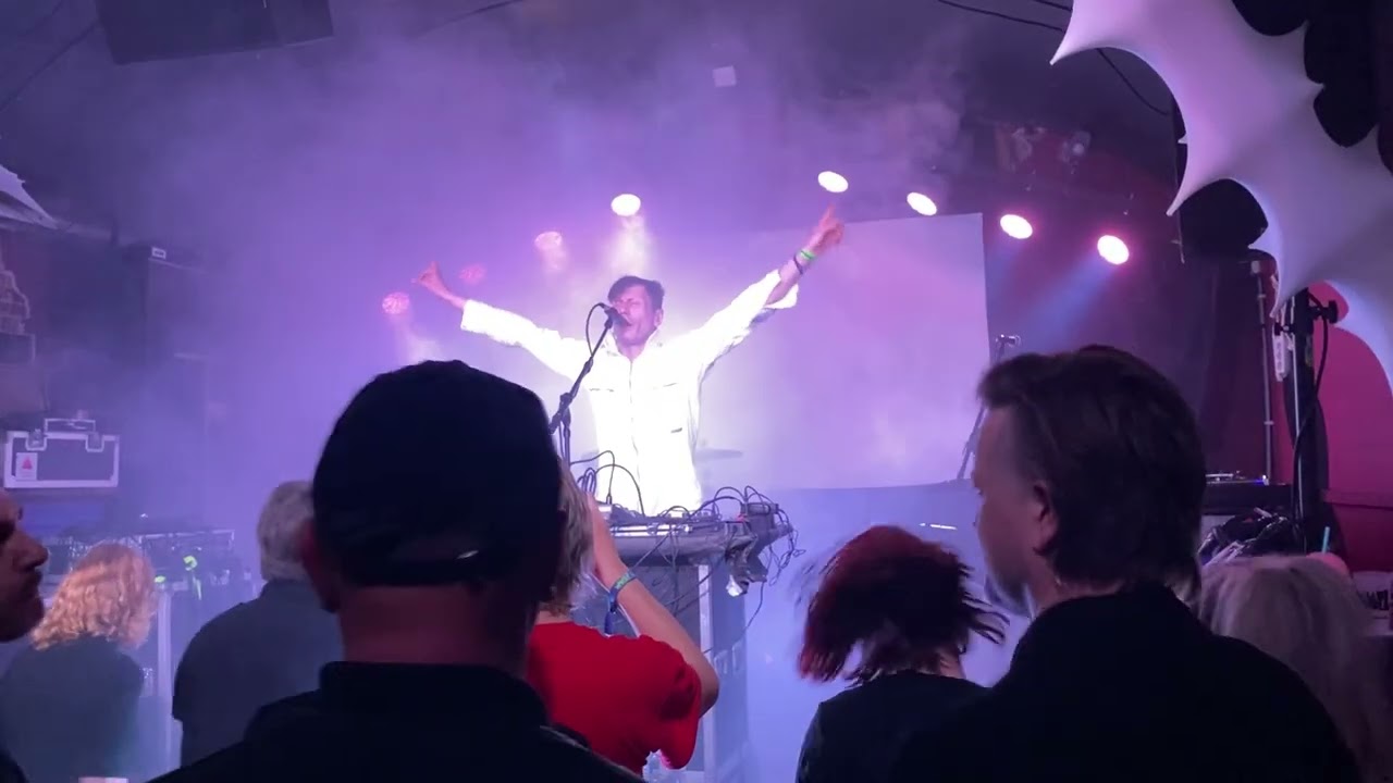 OBERST PANIZZA - I'm an ancient astronaut (live)
