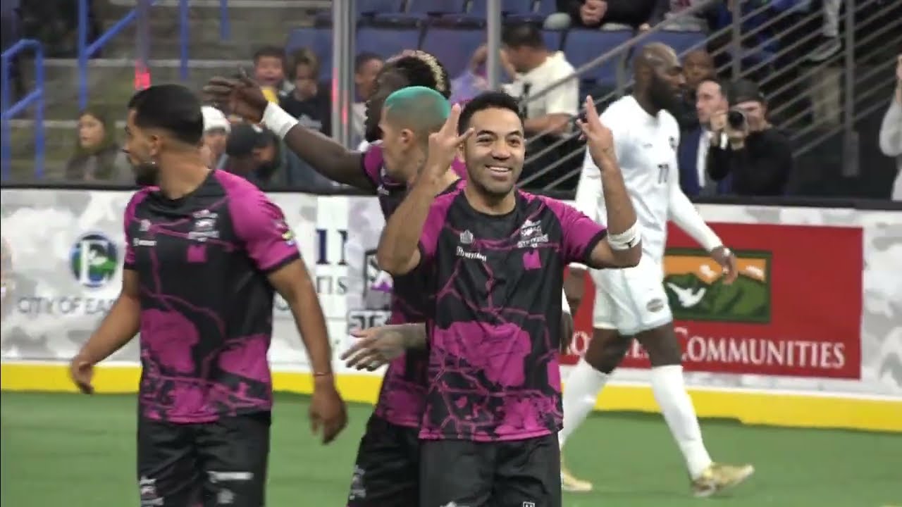 GOLAZO DE MARCO FABIAN CON LOS EMPIRE STRYKERS EN LA LIGA DE INDOOR DE ESTADOS UNIDOS