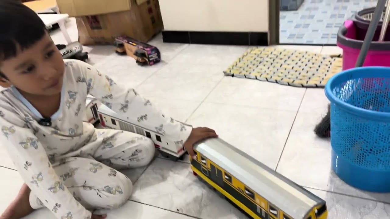 Main Tragedi kereta vintage 