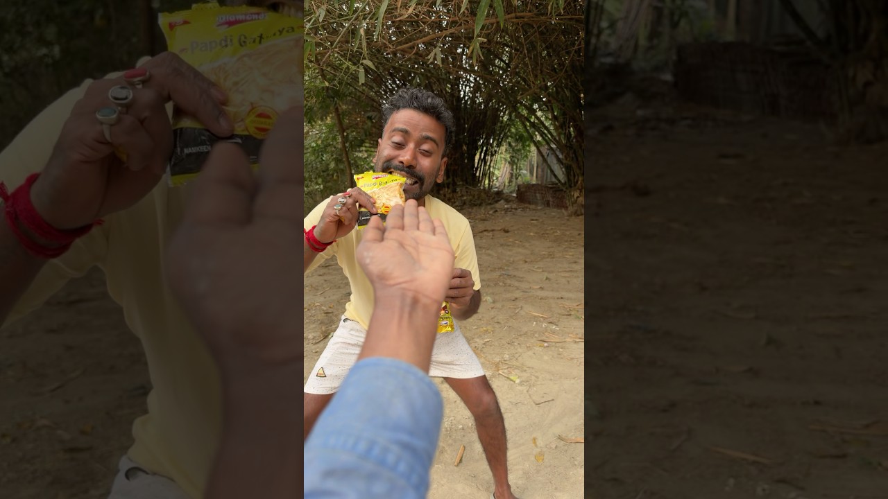 Little Brother's Kindness Will Melt Your Heart 😵&zwj;💫🍓🧃🥪🧃#shorts
