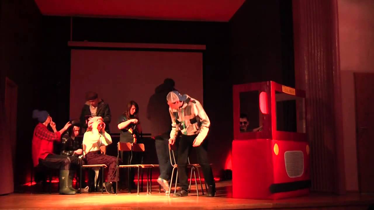 Małe Formy Teatralne 2015 | 2C Moja droga do szkoly