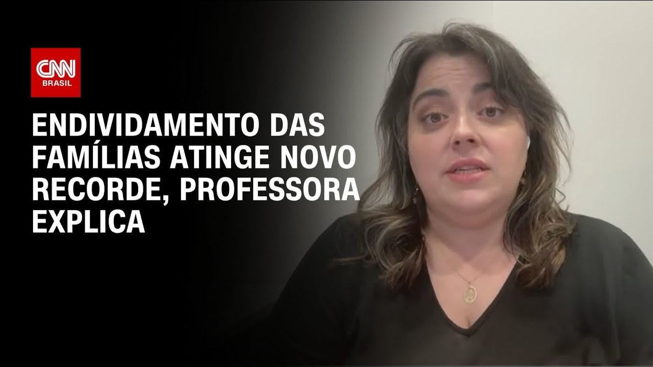 Professora explica novo recorde de endividamento familiar | LIVE CNN