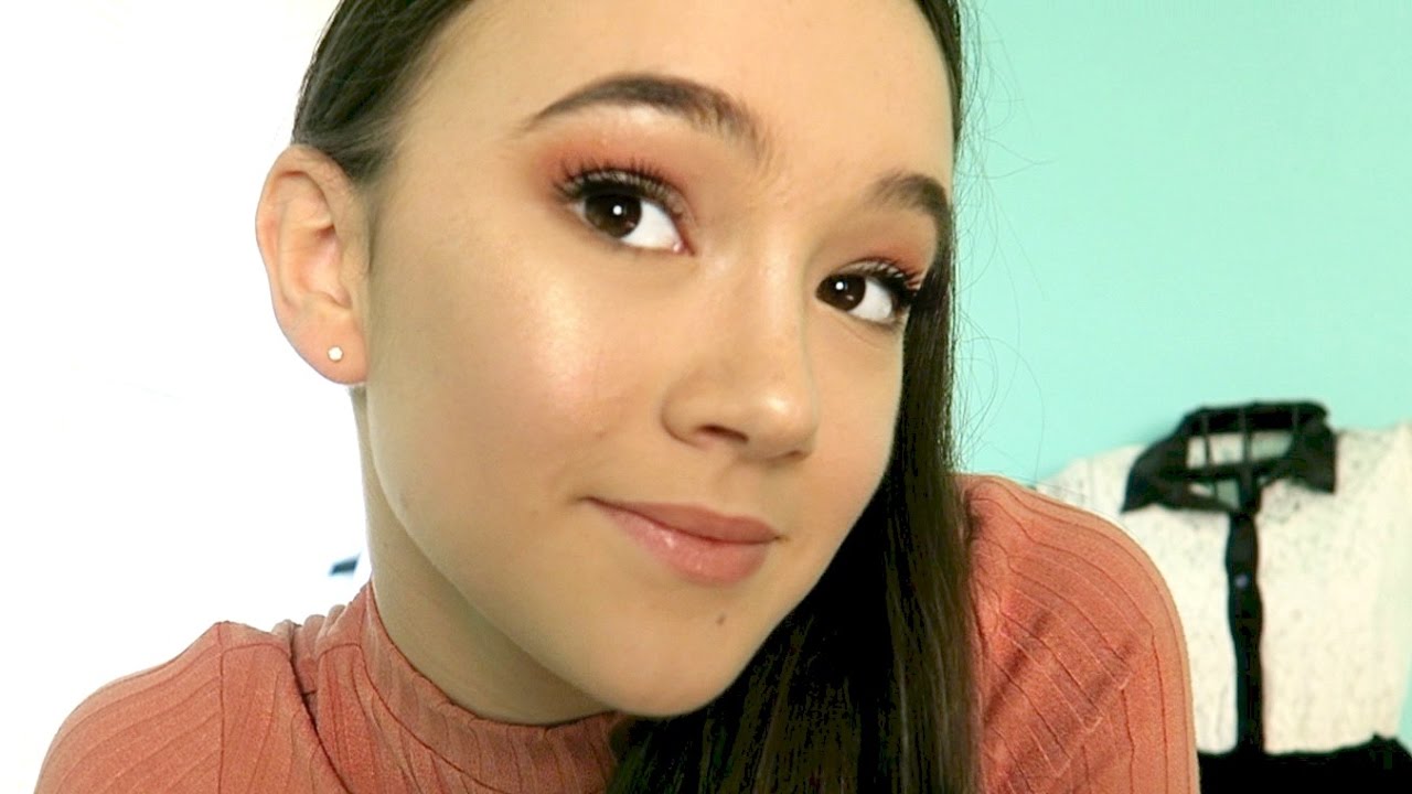 Thanksgiving Get Ready With Me | Vlogging with Fiona