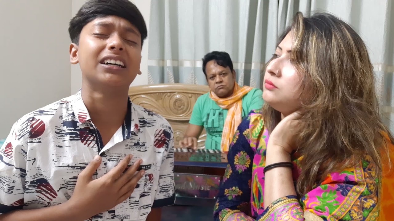 পাষান বন্ধুরে ভুল কইরাছি তোরে ভালোবাসিয়া। আহা কি মায়াবী সুর। শিল্পী দেওয়ান শুভ।