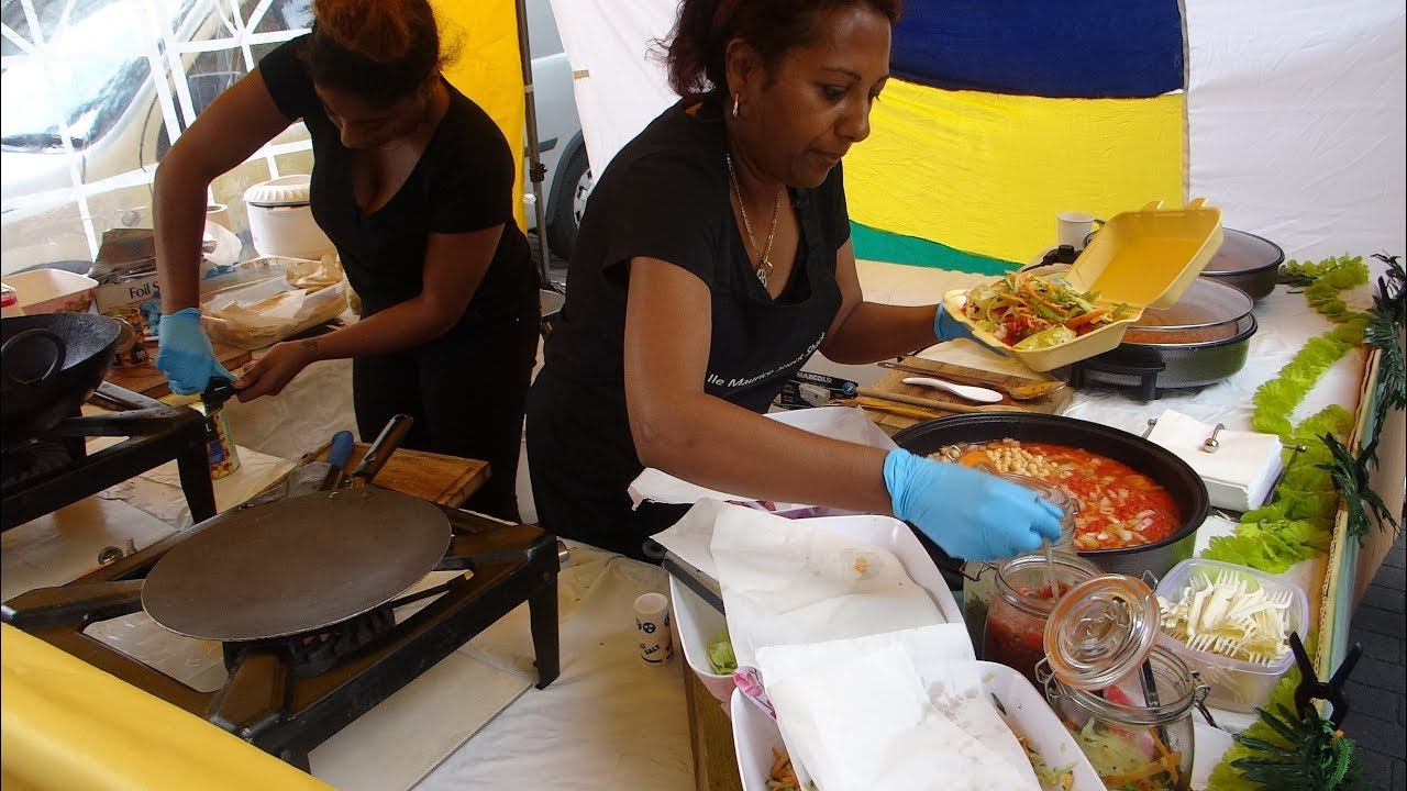 Mauritian Street Food: Chickpea Curry Rice Box or Roti Wrap, Pickles Chutneys; Creole Food in London