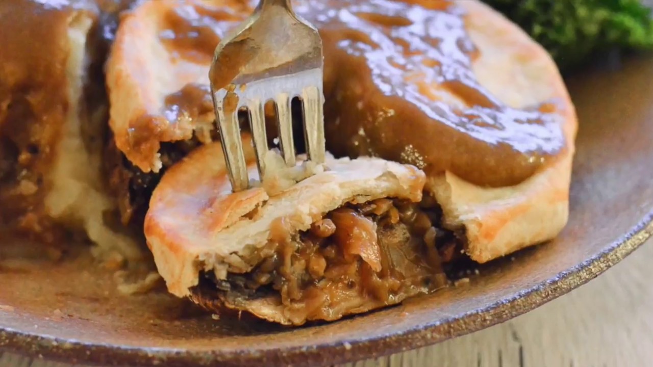 Easy Vegan Mushroom Pie
