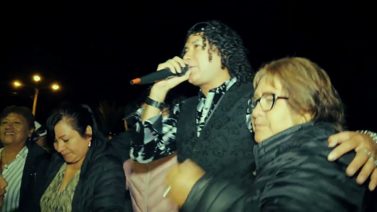 EDGAR ROJAS AÑORGA EN VIVO EN LA FIESTA PATRONAL DE UMBE ,/ SIHUAS ANCASH