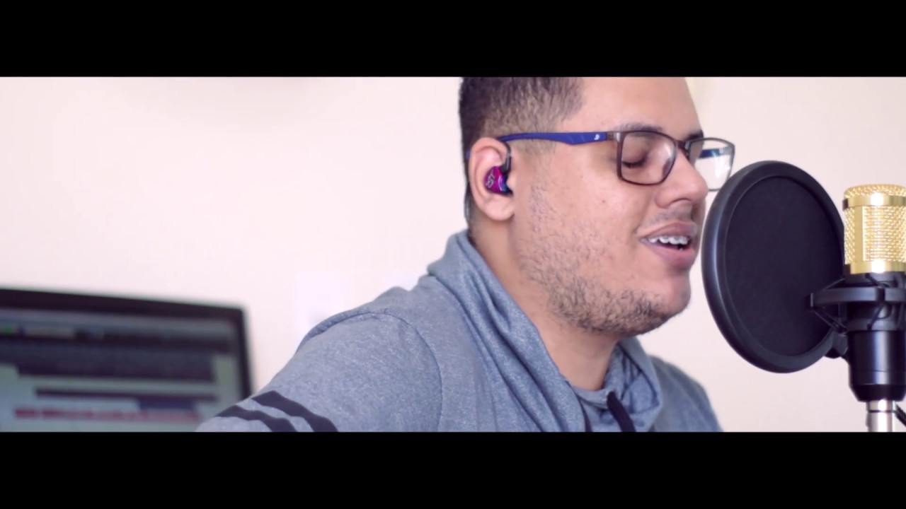 SAUDADE - ANDR&Eacute; PINHEIRO (CLIPE OFICIAL)