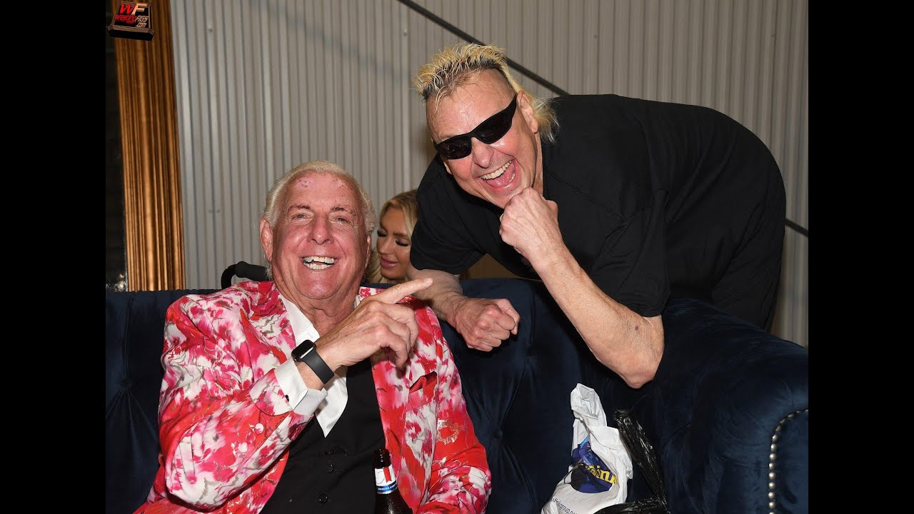 Ric Flair Tells Hilarious Brian Knobbs Story