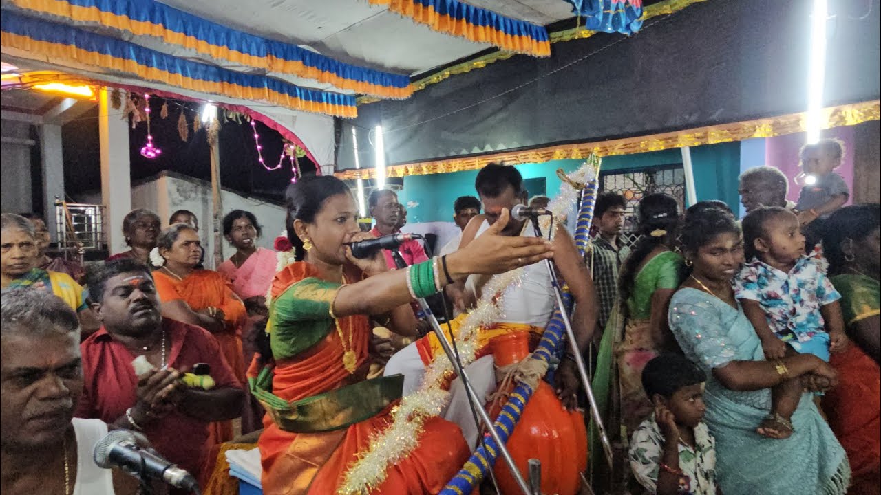 அப்பாவும் அம்மா அக்கா  தங்கைகள் சாமியாட புவனா செம ஆட்டபந்தி