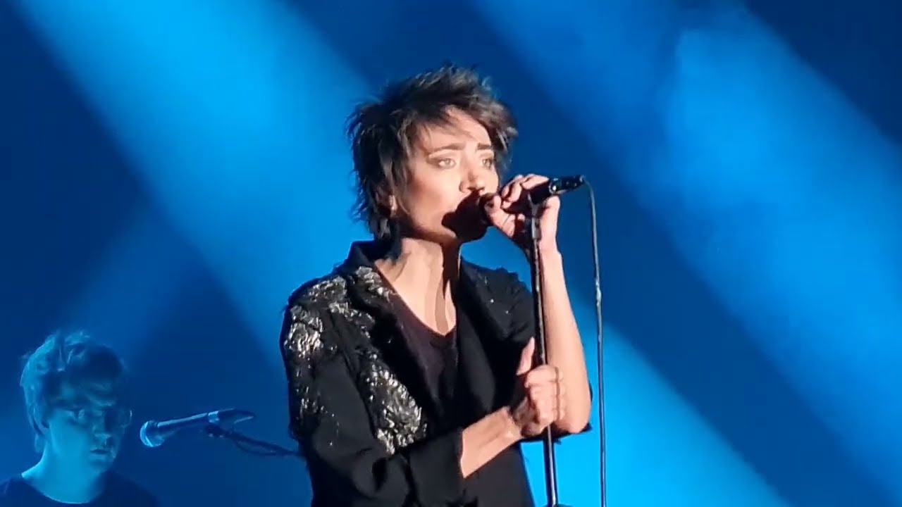 Земфира - Река (Live 2022-10-11 Тель-Авив)