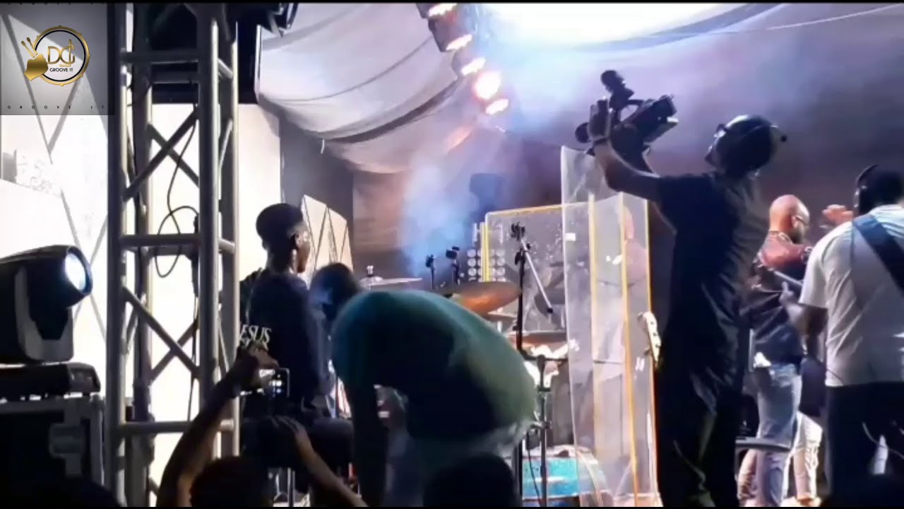 A Must Watch!!! Praise Medley - Live (drum cover) #Afromusic #afro #music #drums #good