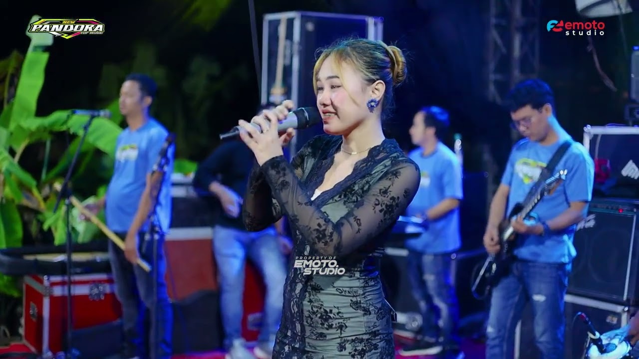 SEJUTA LUKA ADELLIA RAHMA - PANDORA MUSIC - WEDDING BURHAN & SIKA - REJOSARI DEMAK