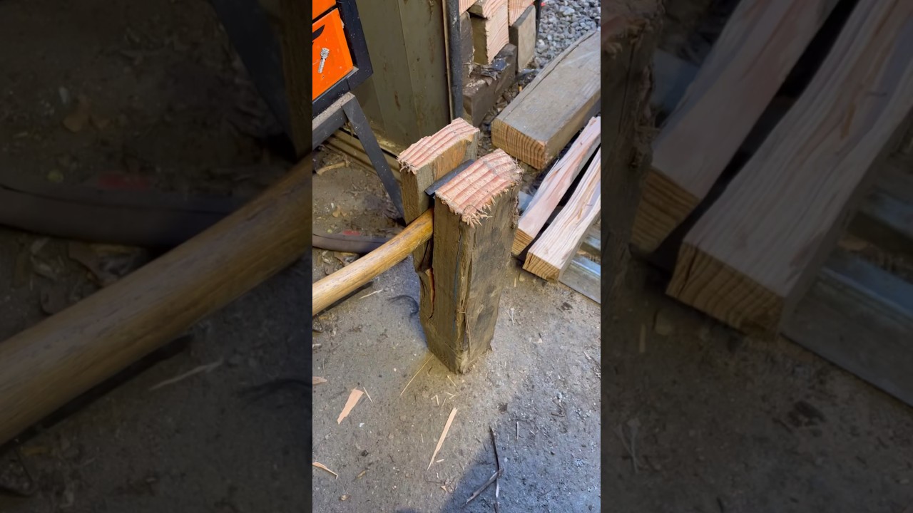 Batoning a knife #shorts #knife #batoning #topsknives #tops #axe #hatchet