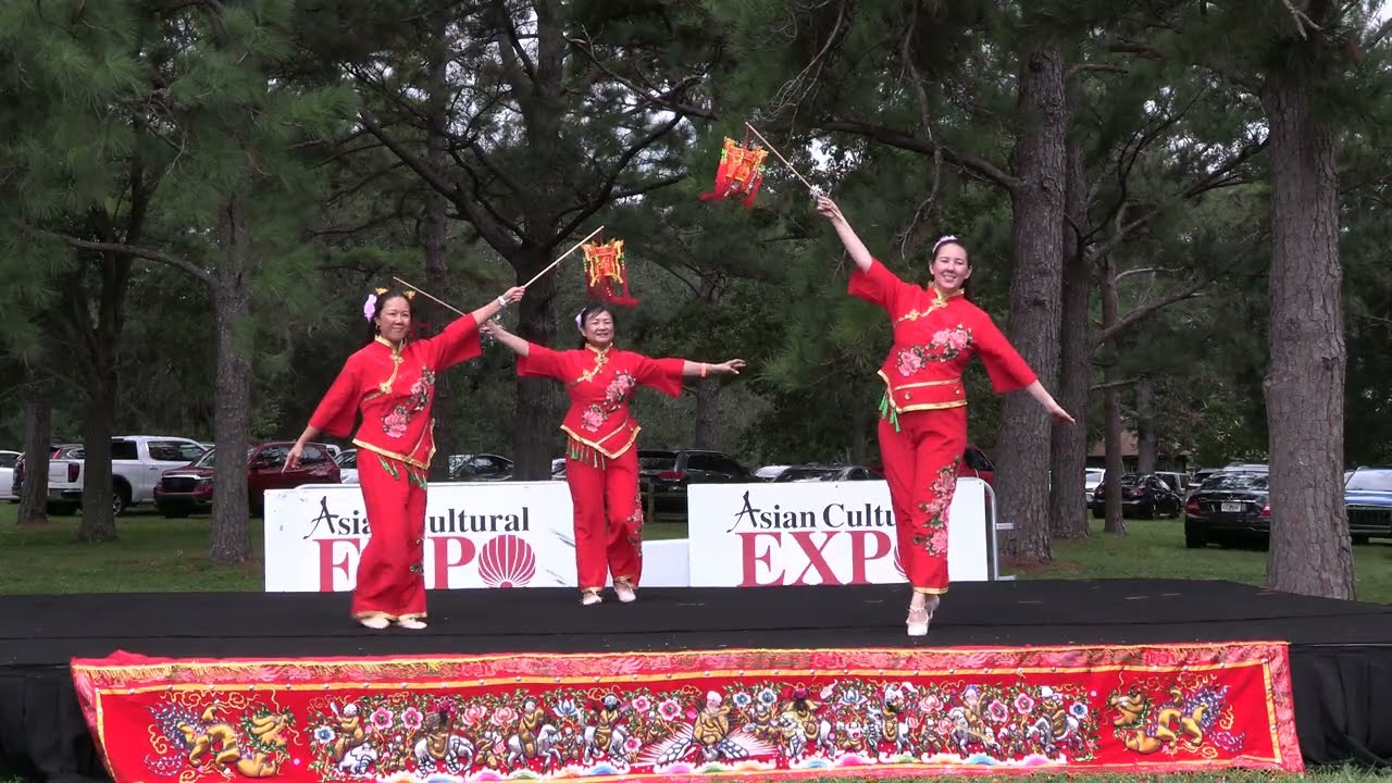 Dance by CAACF Dance Troupe at the Asian Cultural Expo in Orlando, Florida 4 October 2025.