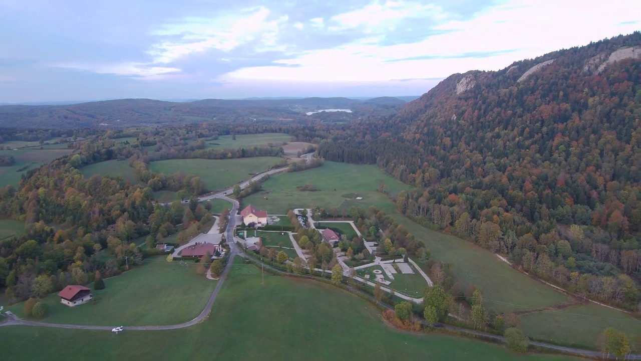 Du côté de Bonlieu . Jura . Franche comte . région des lacs