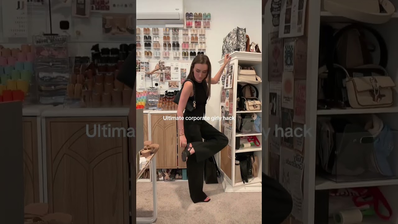 Внимание всем деловым женщинам! #офиснаяодежда #необходимаяодеждадляработы #женскаяобувь #туфлина...
