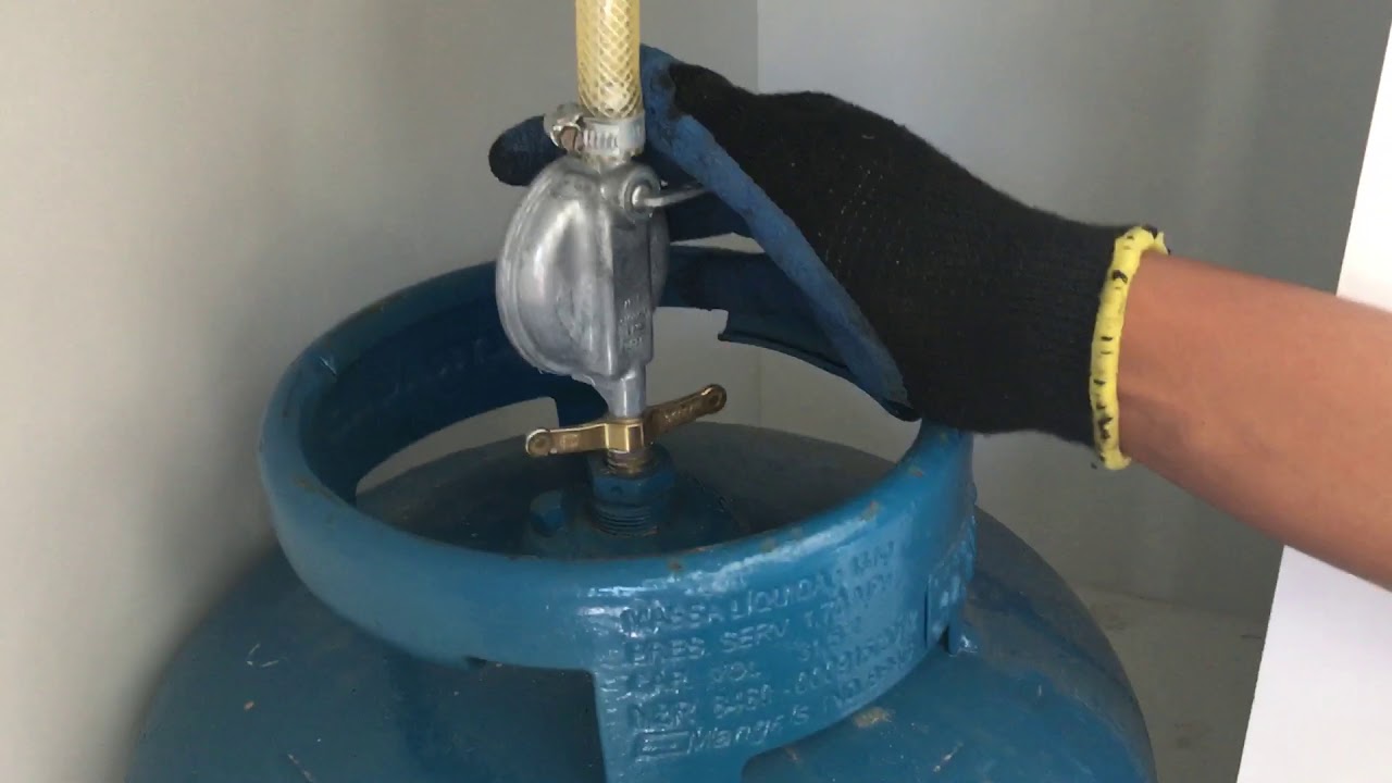 COMO TROCAR O GÁS DE COZINHA