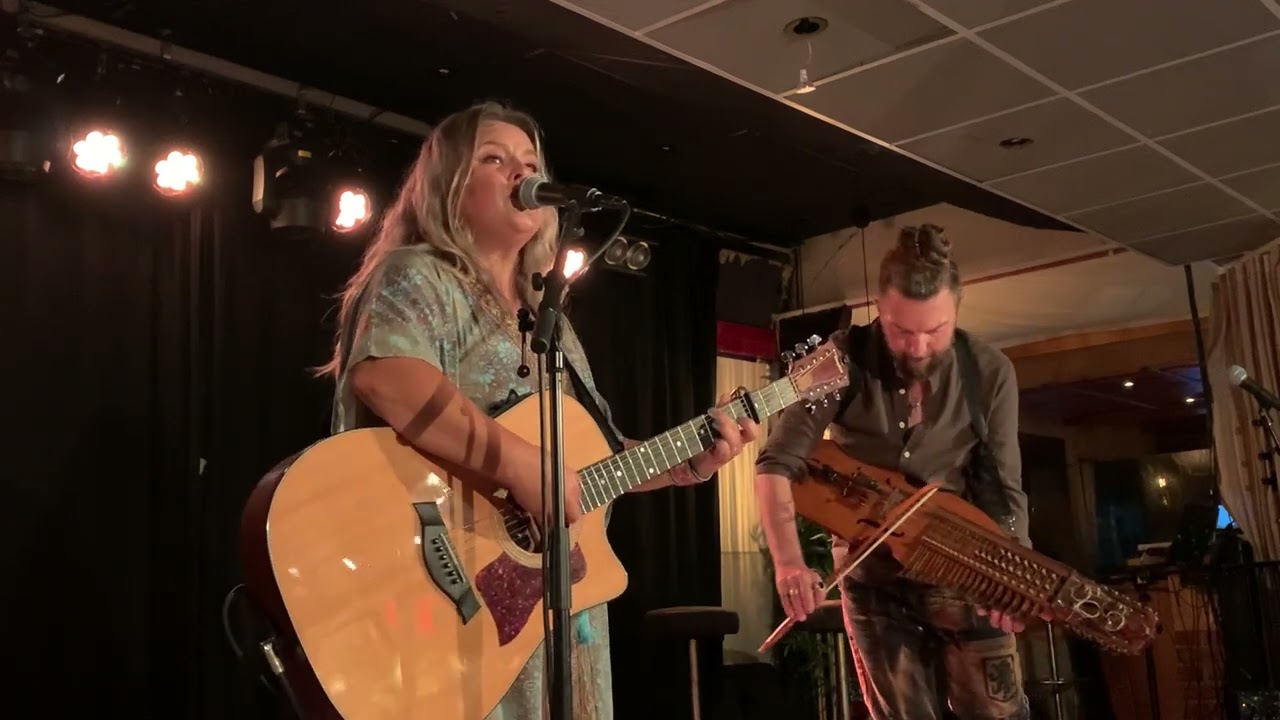 Umeå Live - Carolina Miskovsky & Daniel Pettersson "Long Gone Before Daylight"