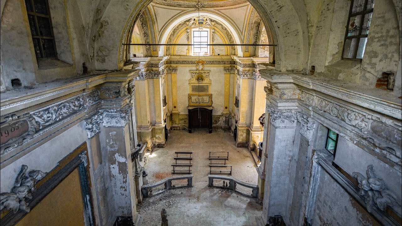 LA GIGANTESCA CHIESA ABBANDONATA IN CIMA ALLA COLLINA, CI VIVEVANO MONACI EREMITI NEL '600