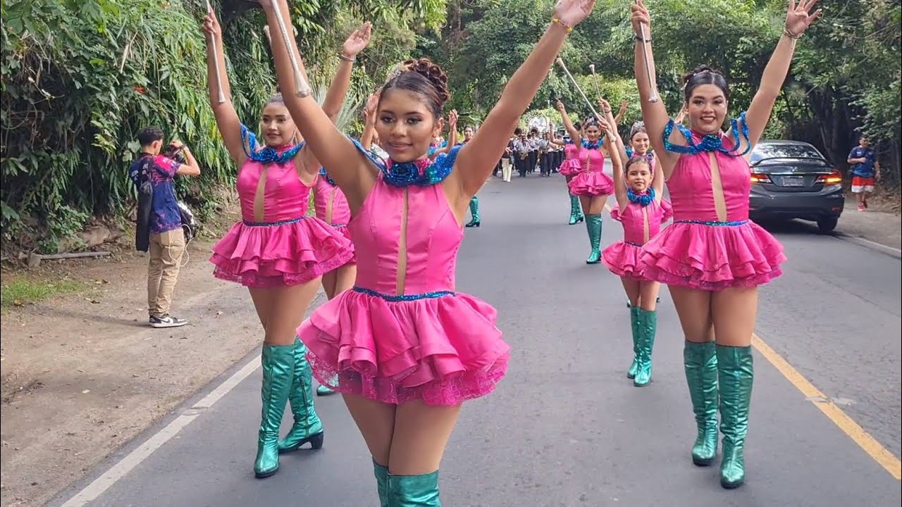VICTORIA LATIN BAND 💫 Baila como Juana la Cubana