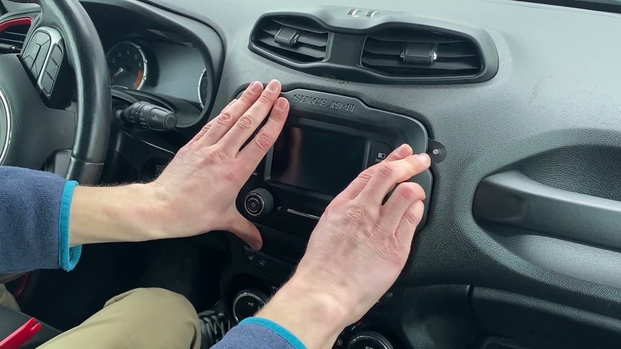 DirectFit Phone Mount Installation: 2014-2021 Jeep Renegade