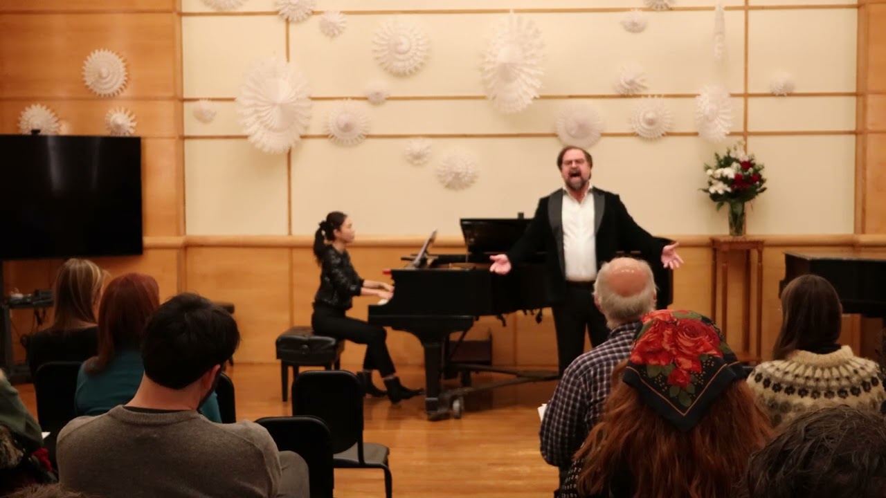 Kevin F. Story - A Bit of Earth (Secret Garden)