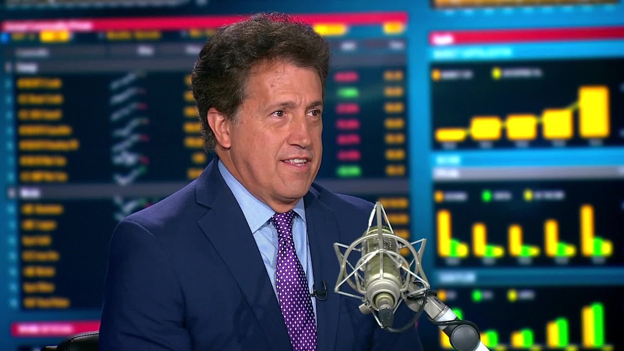 Pimco's Crescenzi Says 'Don't Reach So Much' on Yields